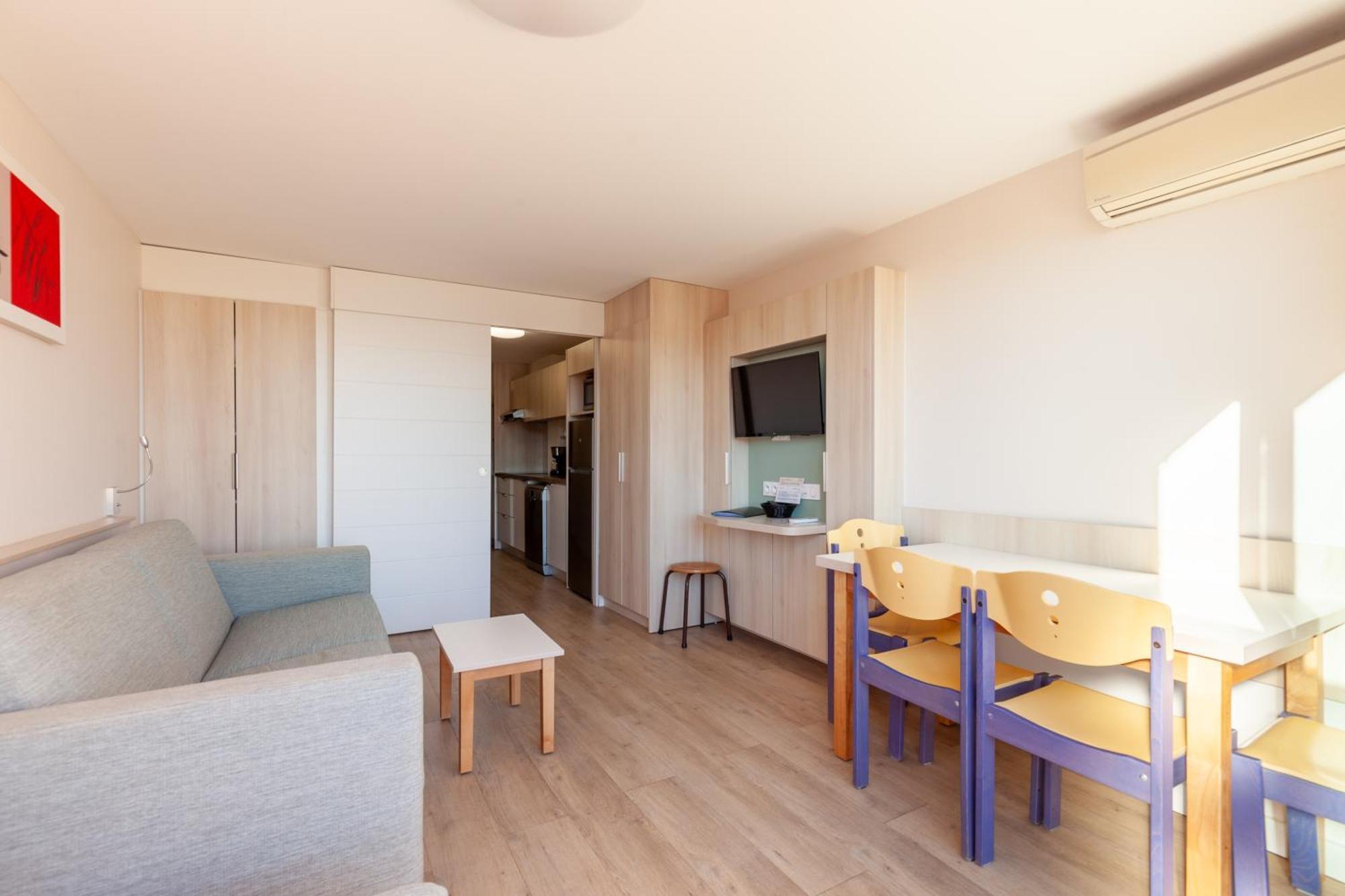 Clubhotel Maeva St Mandrier Saint-Mandrier-sur-Mer Exterior photo
